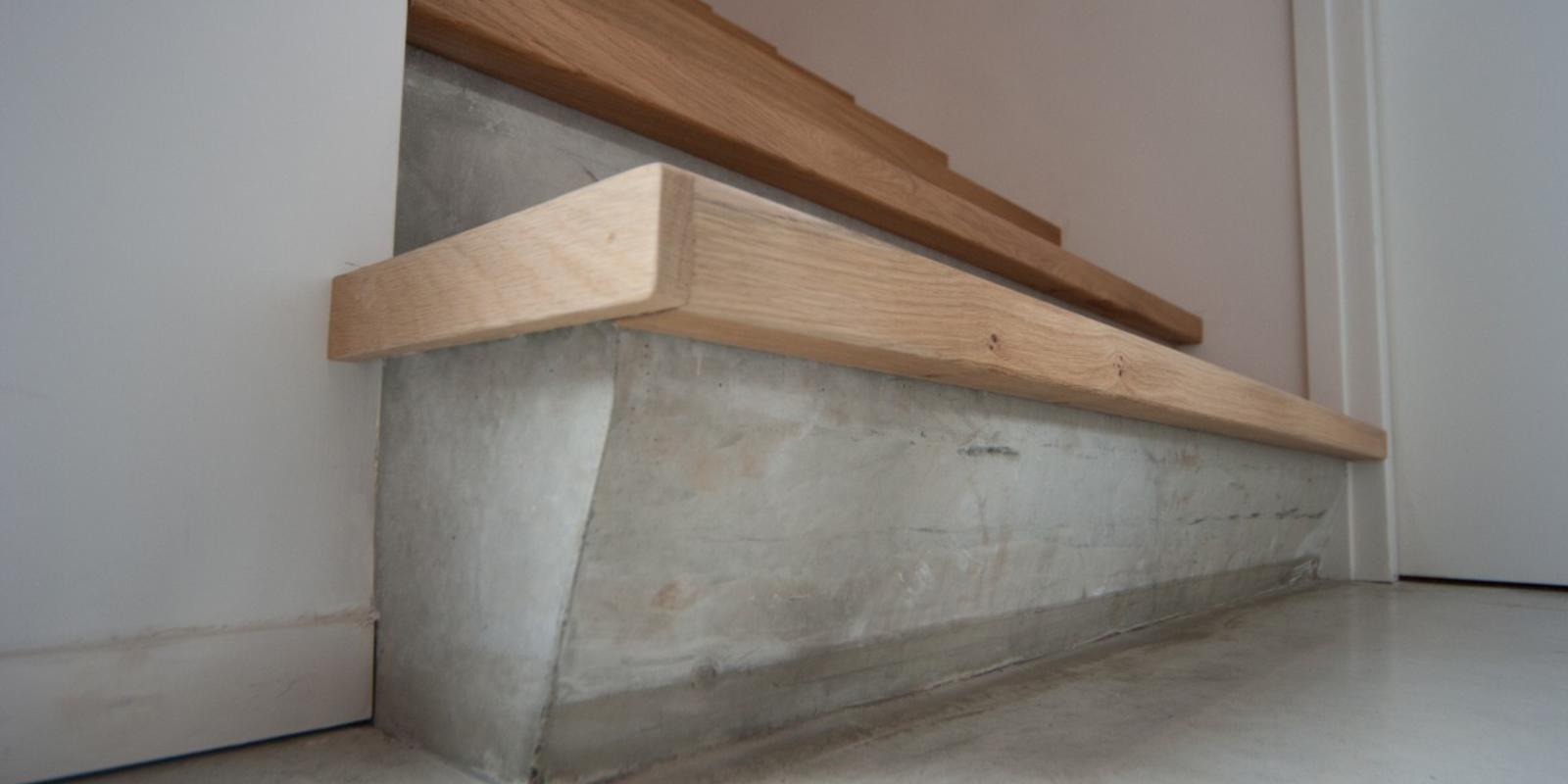 Betonnen trap bekleed met laminaat